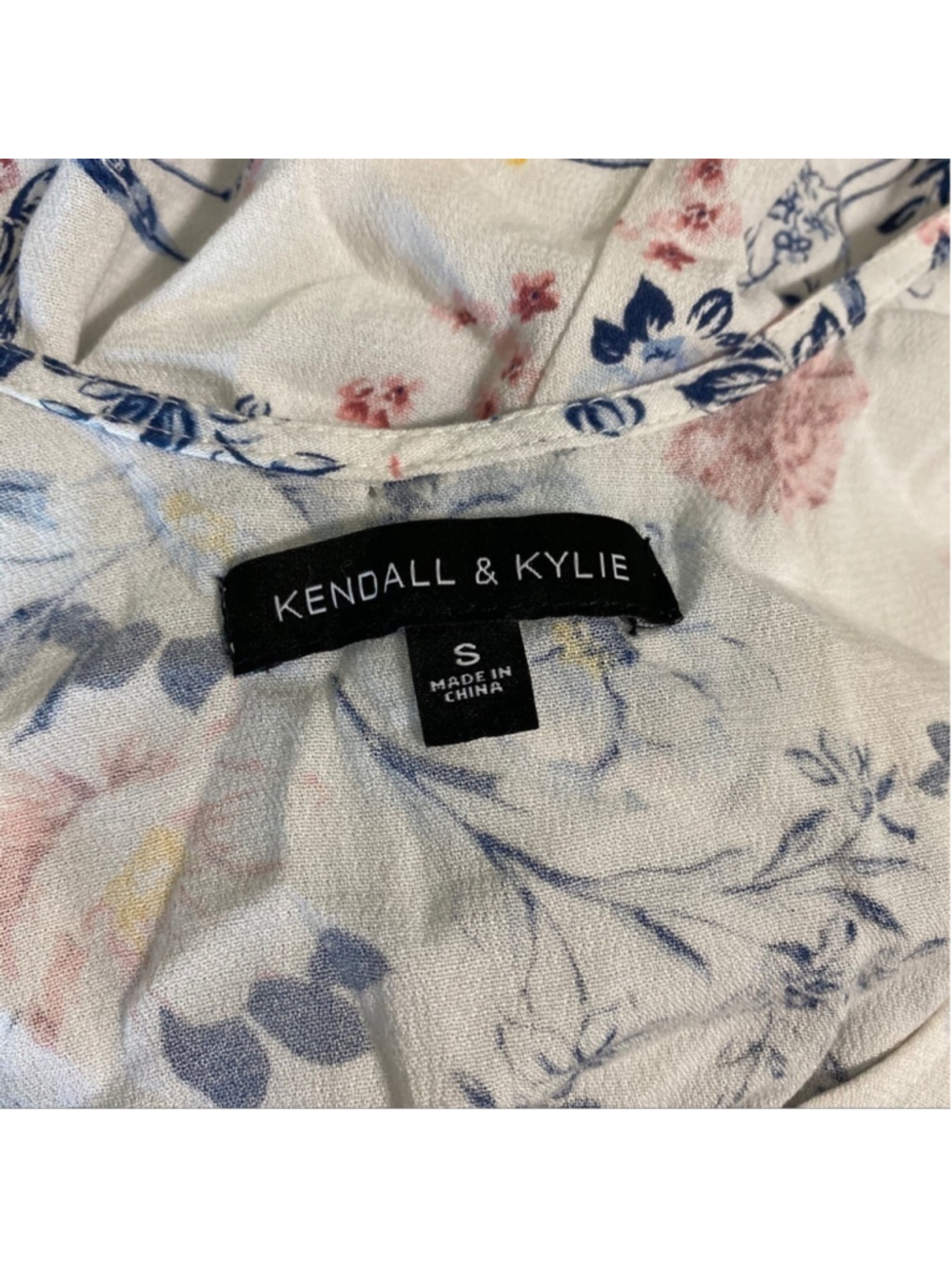 kendall & Kylie white floral lace romper size small - Picture 5 of 6